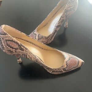 Vince Camuto heels